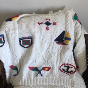 This fun sweater is in very good condition.